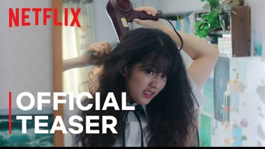 Netflix Launches Official Trailer for Retro 1998 High School Rom‑Com Love Untangled