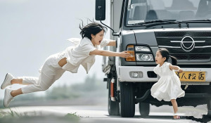 A Girl Rescued a Little Girl From a Car Accident—Turns Out She’s a Billionaire’s Daughter!