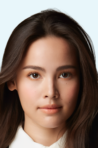 Yaya Urassaya Sperbund